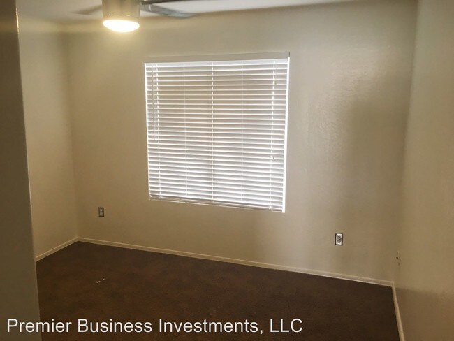Building Photo - 7446 E Nido Ave