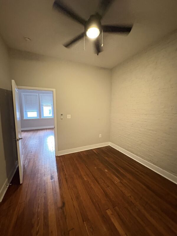 Building Photo - 21 S Calvert St