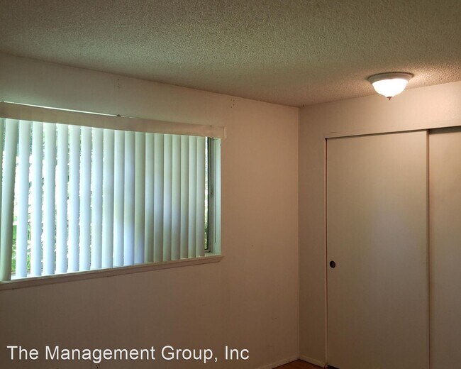 Foto del edificio - 2 br, 1 bath House - 11003 NE 48th Circle