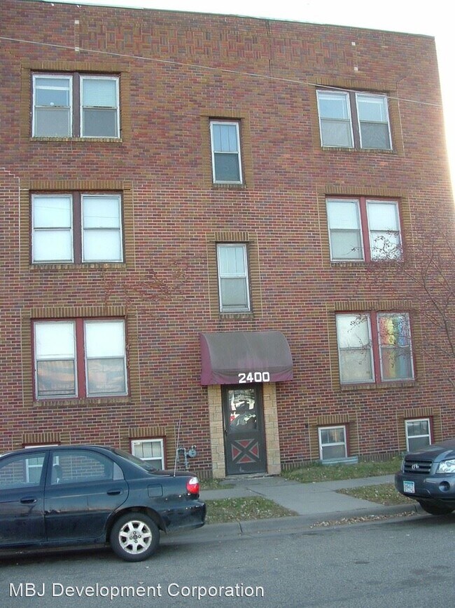 Foto del edificio - 2 br, 1 bath Apartment - 2400 Myrtle Ave 2...