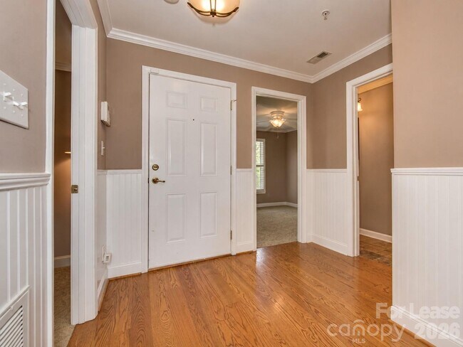 Foto del edificio - 18521 Harborside Dr