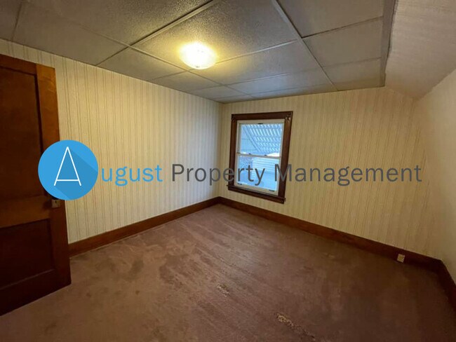 Building Photo - 2112 South Pennsylvania Avenue