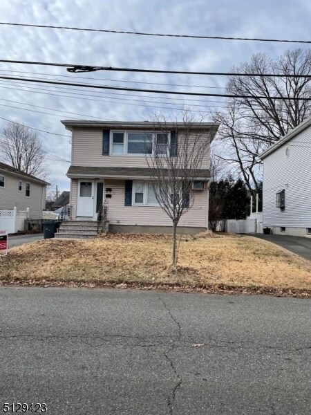Building Photo - 156 6th Ave