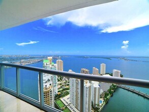 Building Photo - 465 Brickell Ave