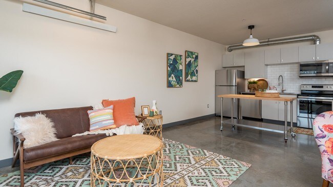 Building Photo - Sunshine Portland