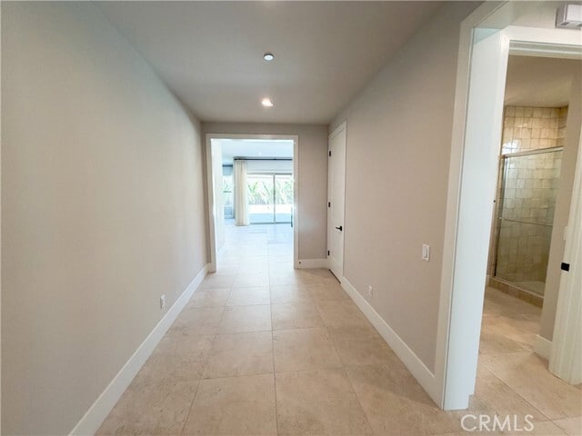 Building Photo - 115 Mossvine