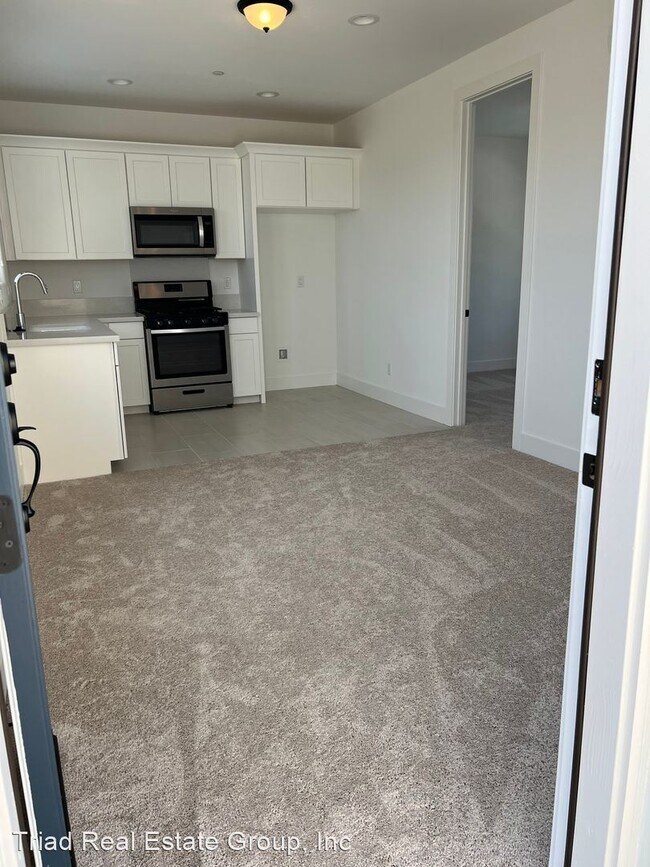 Building Photo - 1 br, 1 bath House - 3730 Park Ridge Lane