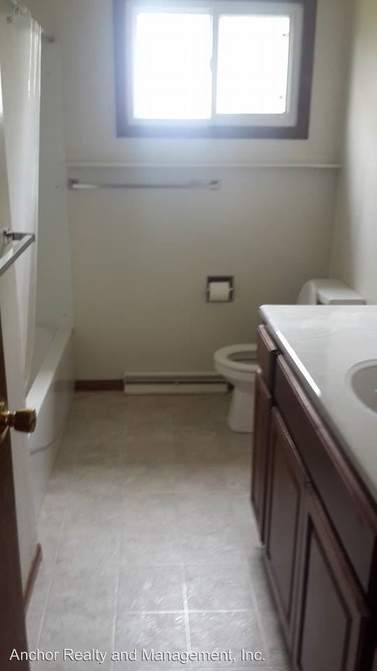 Foto del edificio - 912 20th Ave NW