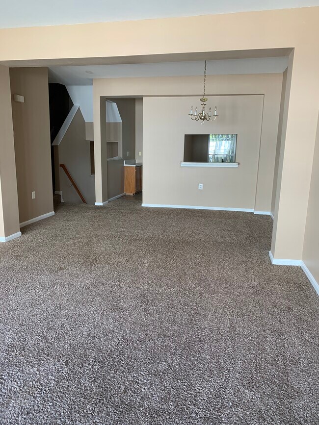 Foto del edificio - 4083 Fountainside Ln