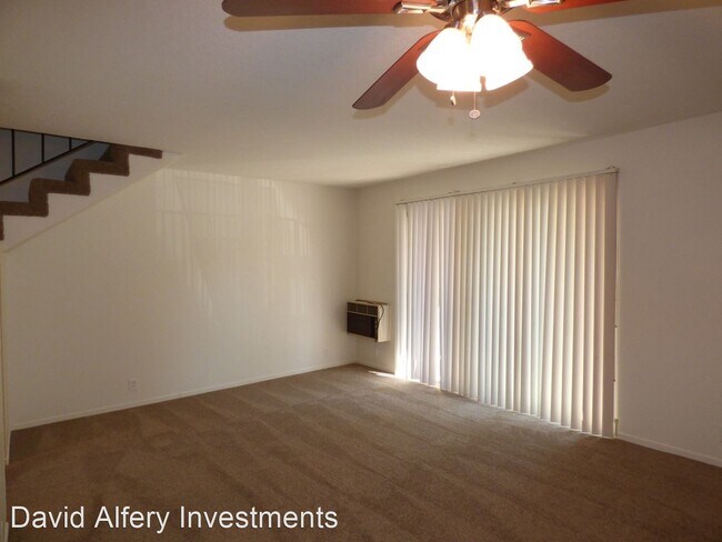 Foto del edificio - 5065 Thorne Dr