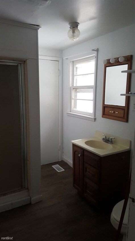 Foto del edificio - 4 br, 2 bath House - 454 W Allegan St