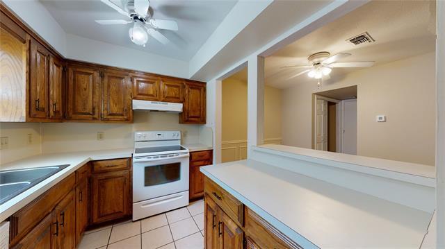 Foto del edificio - 225 McCarley Pl