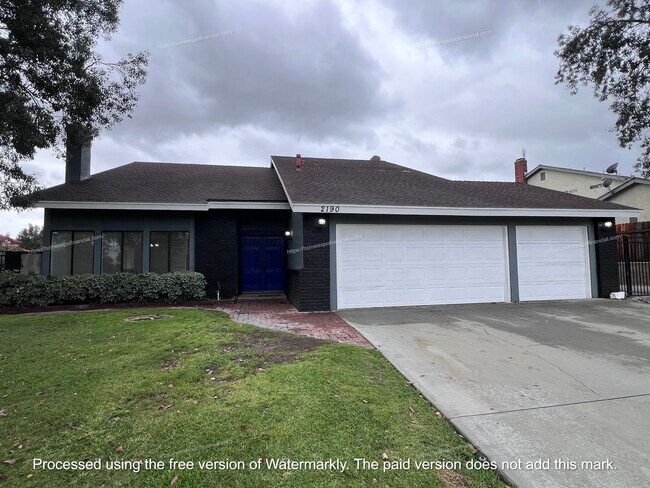 Building Photo - Nice Home For Rent