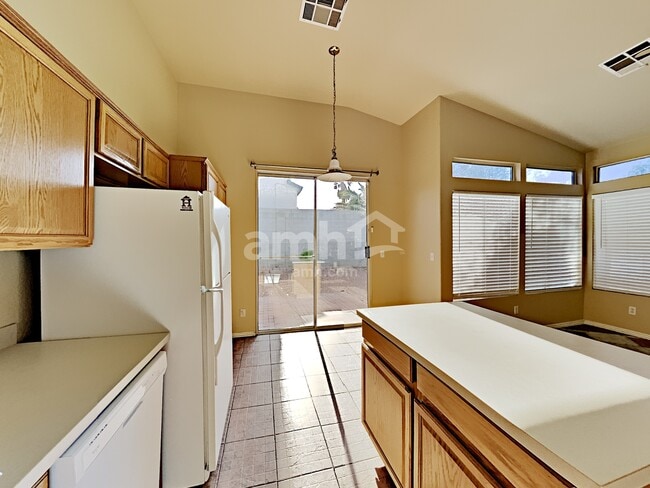 Building Photo - 1008 Leadville Meadows Dr
