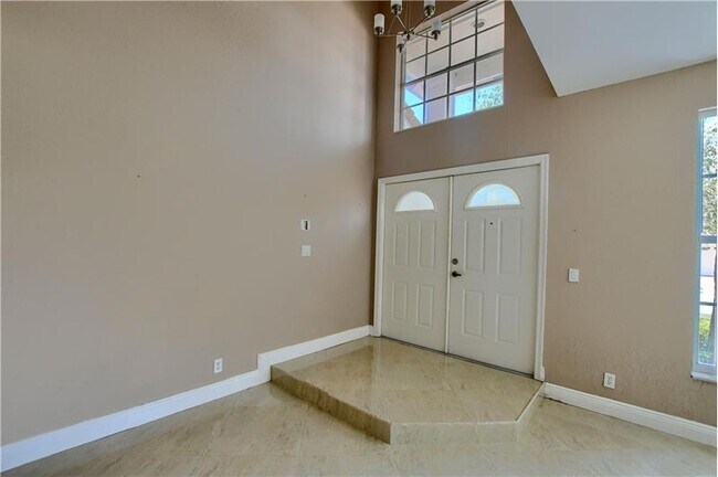 Foto del edificio - 18271 Coral Isles Dr