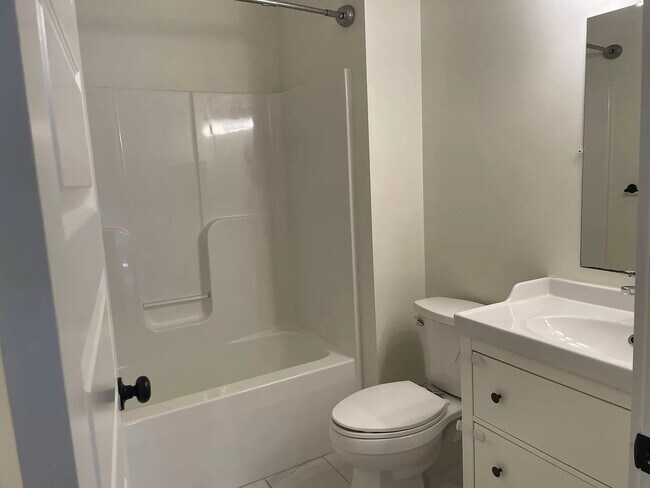 Building Photo - 49 Nebraska St