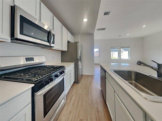 Foto del edificio - 27019 Breakaway Lane