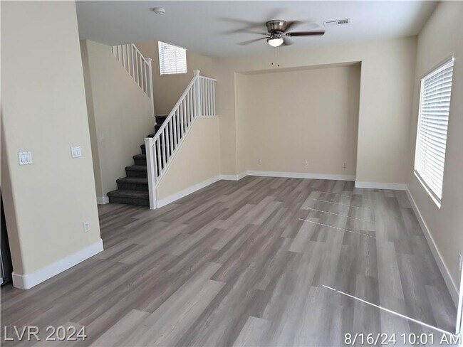 Foto del edificio - NLV HOME IN GATED COMMUNITY!