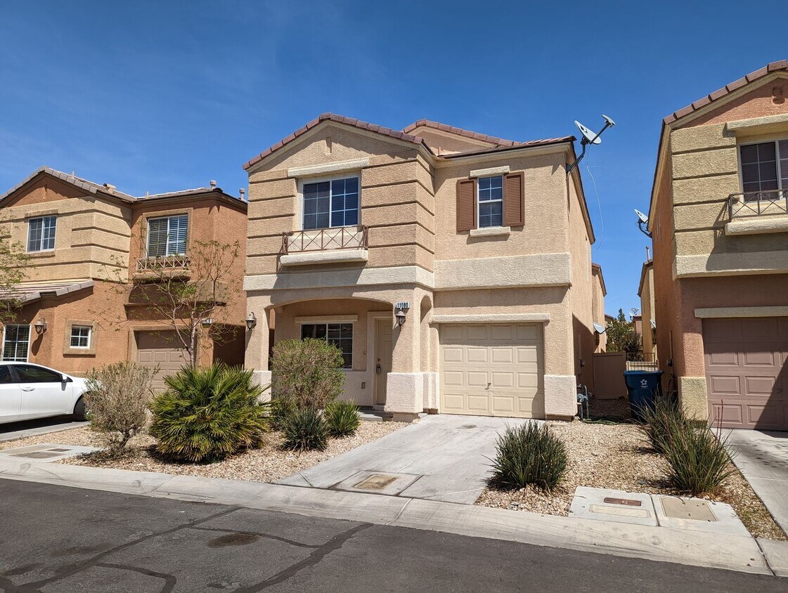 Foto principal - 3 Bedroom Home in South Las Vegas.