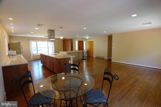 Foto del edificio - 2603 Beacon Hill Rd