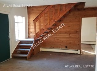 Building Photo - 2 bed 1 Bath Bungalow in Northeast Park Hill