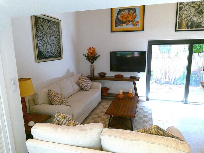Foto del edificio - 3226 Gifford Ln