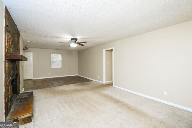 Building Photo - 5850 Bearing Way