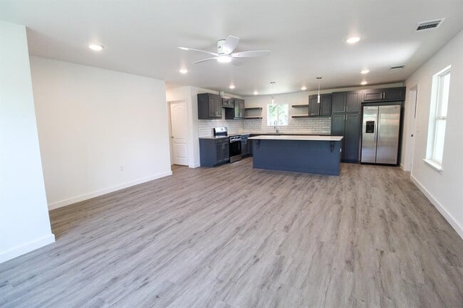 Foto del edificio - 1100 Monte Vista Dr