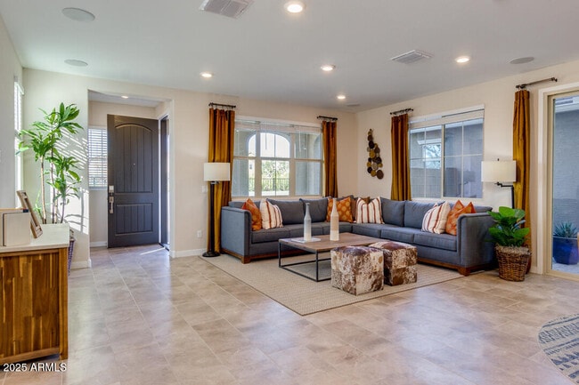 Building Photo - 1888 S Jesse Pl