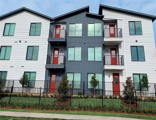 Building Photo - 3235 Dallas St