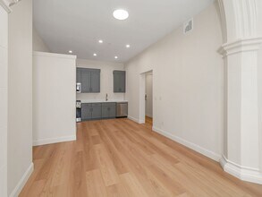 Building Photo - 177 N Main St