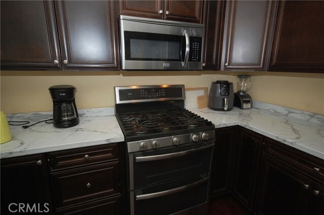 Building Photo - 23871 Petrel Ct