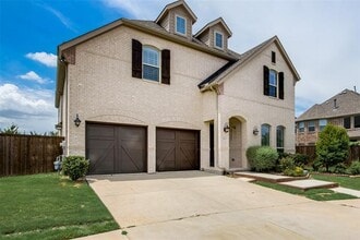 Building Photo - 2313 Westlake Ct