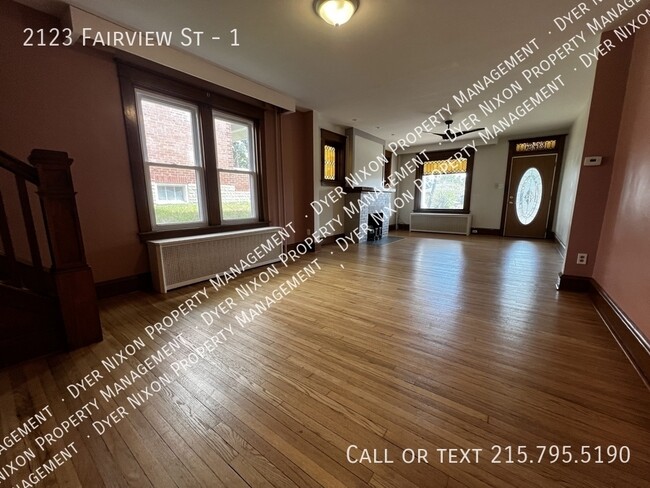 Foto del edificio - 2123 Fairview St