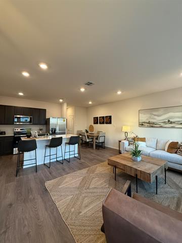 Foto del edificio - 7020 Vining Drive