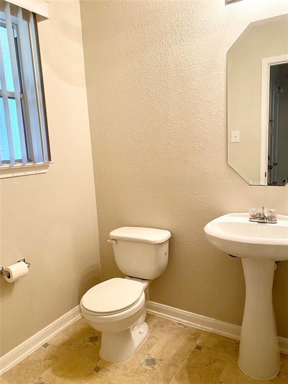 Foto del edificio - 10003 Victoria Ridge Ln