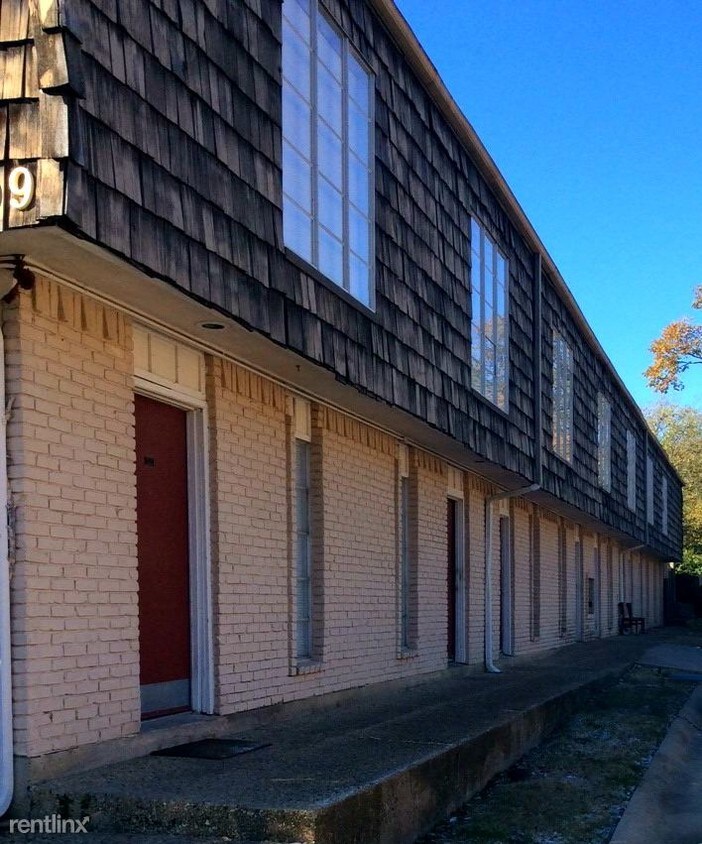 Foto principal - 409 Ponder St