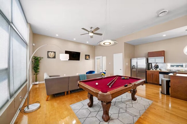 Building Photo - 5630 Kiam St