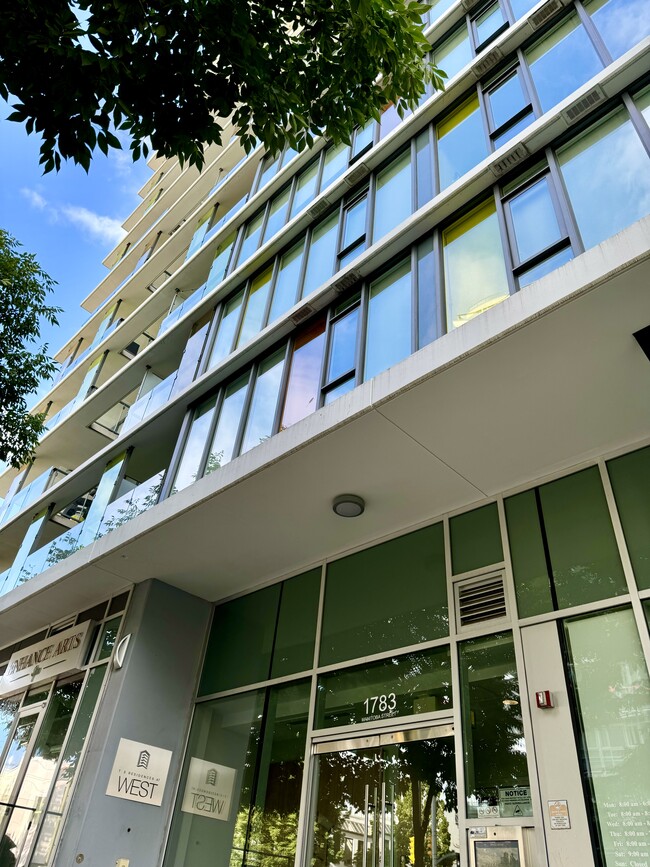 Building Photo - 1783 Manitoba St
