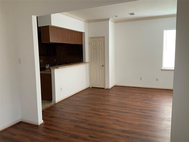 Building Photo - 3511 Canfield St