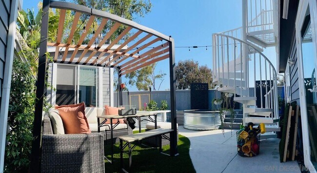 Foto del edificio - 550 Summer View Circle Unit 31