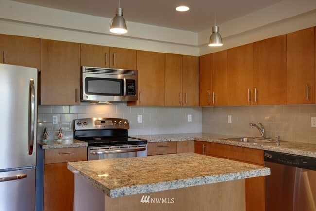 Kitchen - 4547 8th Ave NE