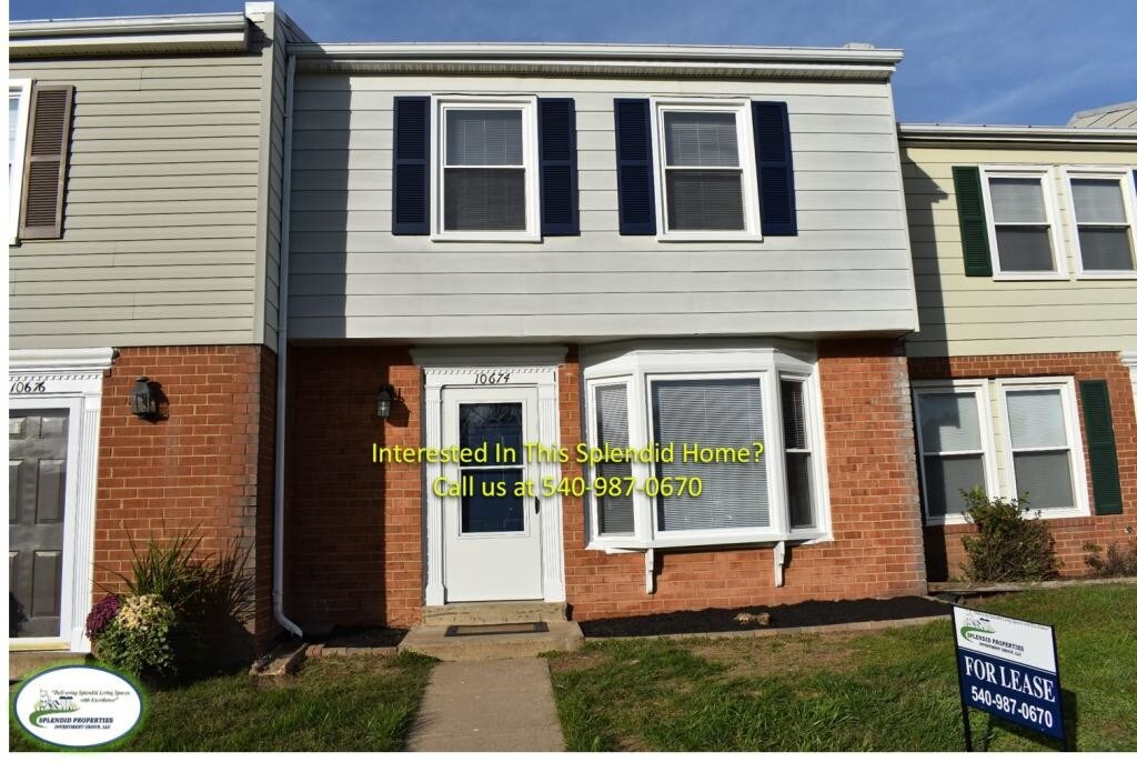 Primary Photo - 10674 Meadow Grove Ct
