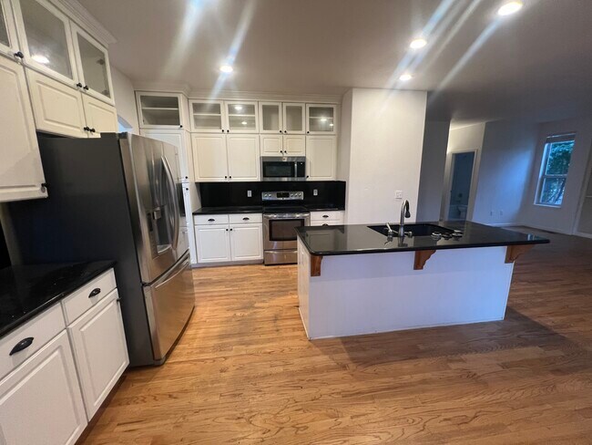 Foto del edificio - 5747 W 81st Pl