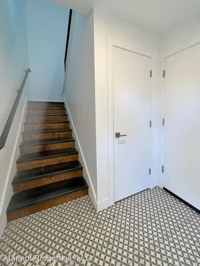 Building Photo - 2 br, 2 bath House - 217 Moran