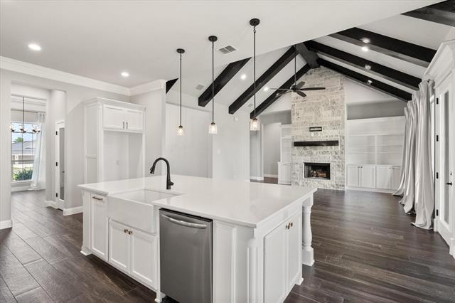Building Photo - 313 Oak Mdw Ln