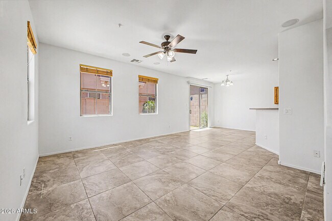 Building Photo - 1432 N 80th Dr