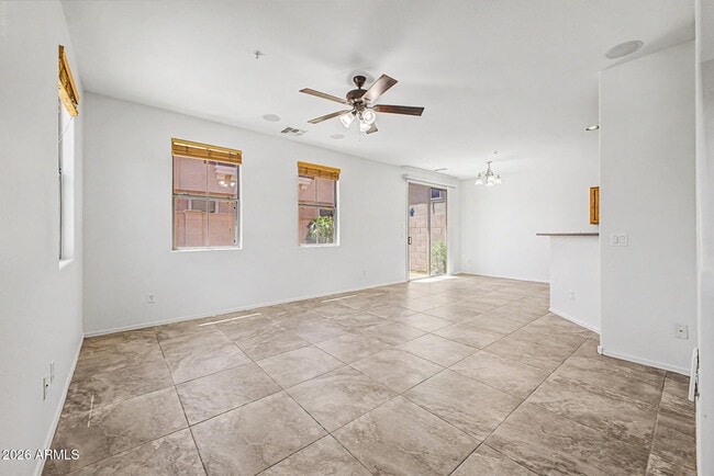 Foto del edificio - 1432 N 80th Dr