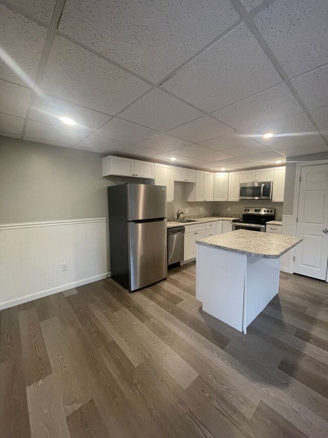 Foto del edificio - 3 Hanson Ridge Rd