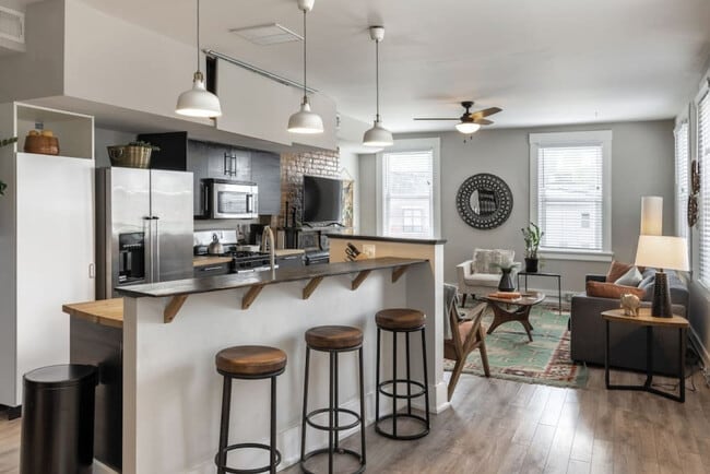 Foto del edificio - 1470 Goetz Alley